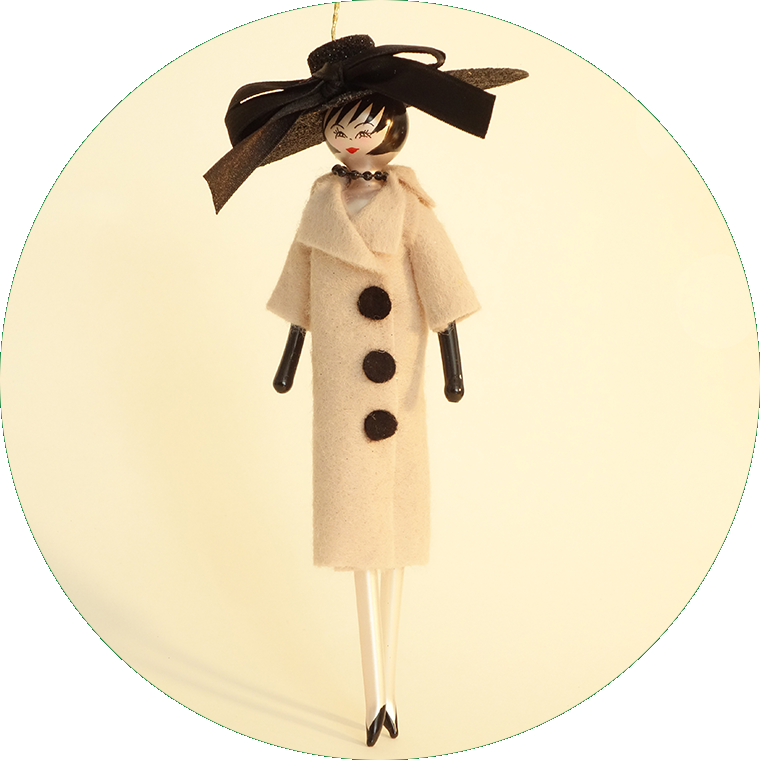 Dame mit Hut, DO7455