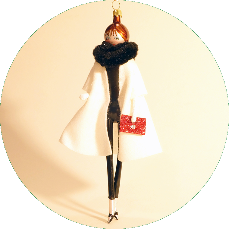 Dame in weißem Mantel, DO7497